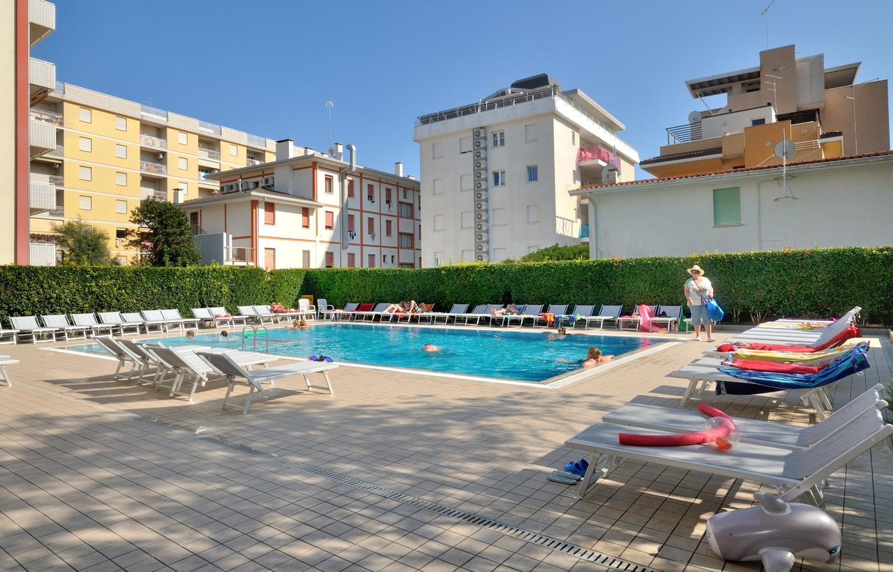 Residence Eurostar Bibione Buitenkant foto